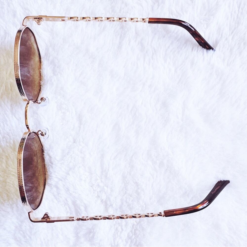 Phoebe Brown Geometric Sunglasses - Picture 5 of 13
